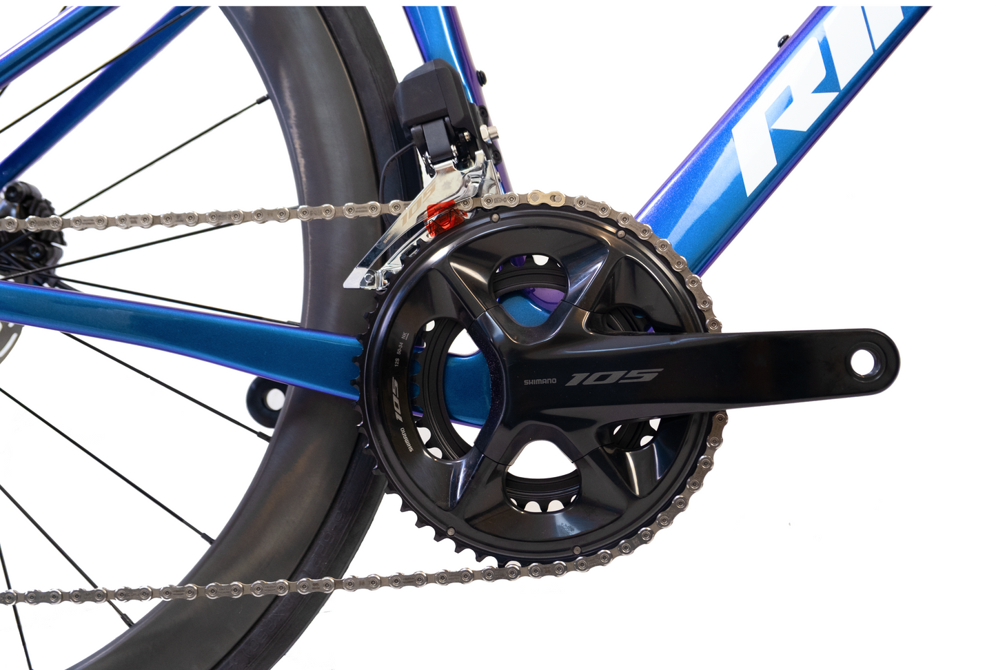 RINOS Karbon Országúti Kerékpár Odin 6.1 Shimano 105 Di2, 24 sebesség