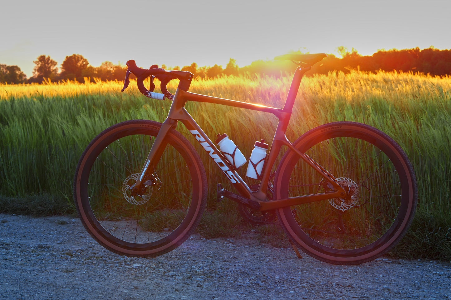 RINOS Karbon Gravel Kerékpár Sandman3.0 Shimano R7000