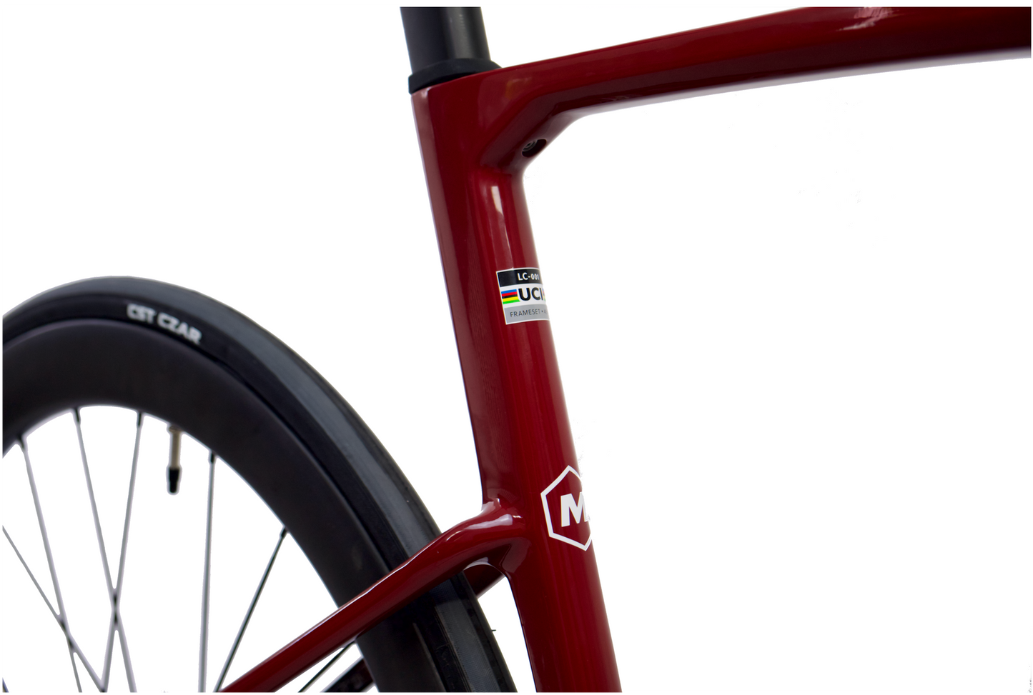 RINOS Karbon Országúti Kerékpár Odin 6.1 Shimano 105 Di2, 24 sebesség