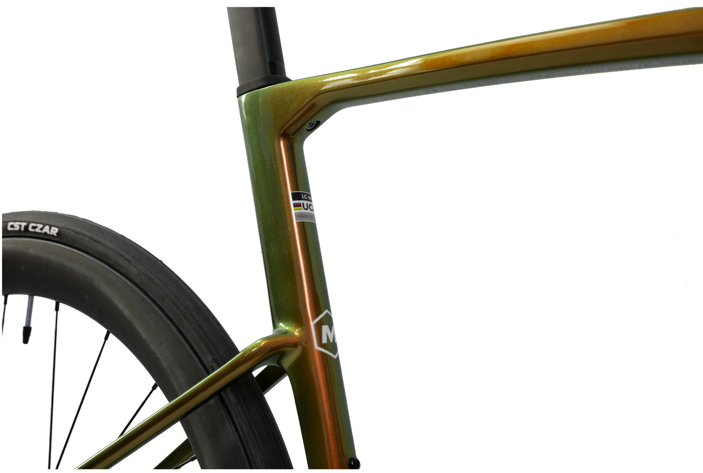 RINOS Karbon Országúti Kerékpár Odin 6.1 Shimano 105 Di2, 24 sebesség