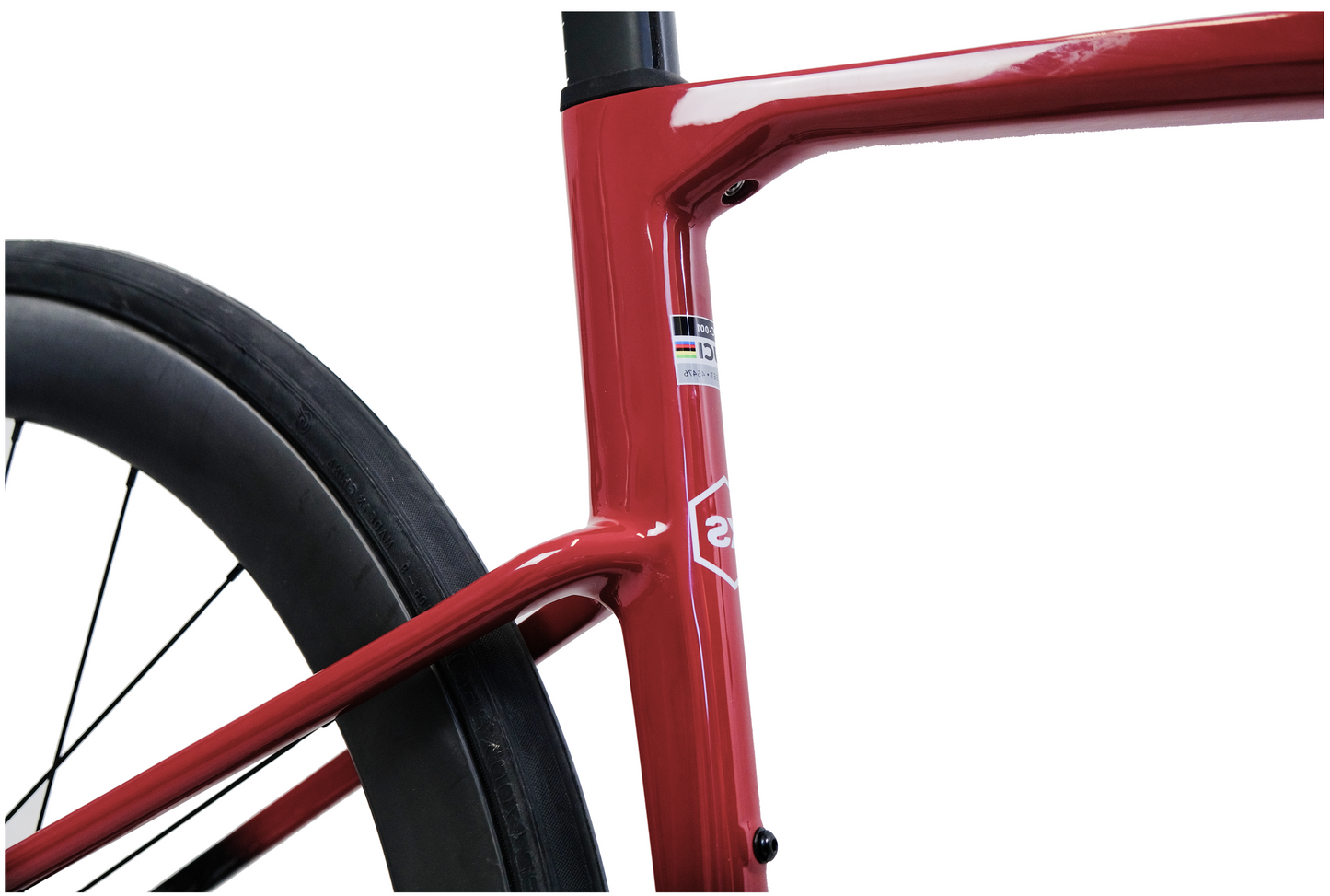 RINOS Teljesen karbon országúti kerékpár Odin 4.1 Shimano 105 ST-R7120 24 sebesség