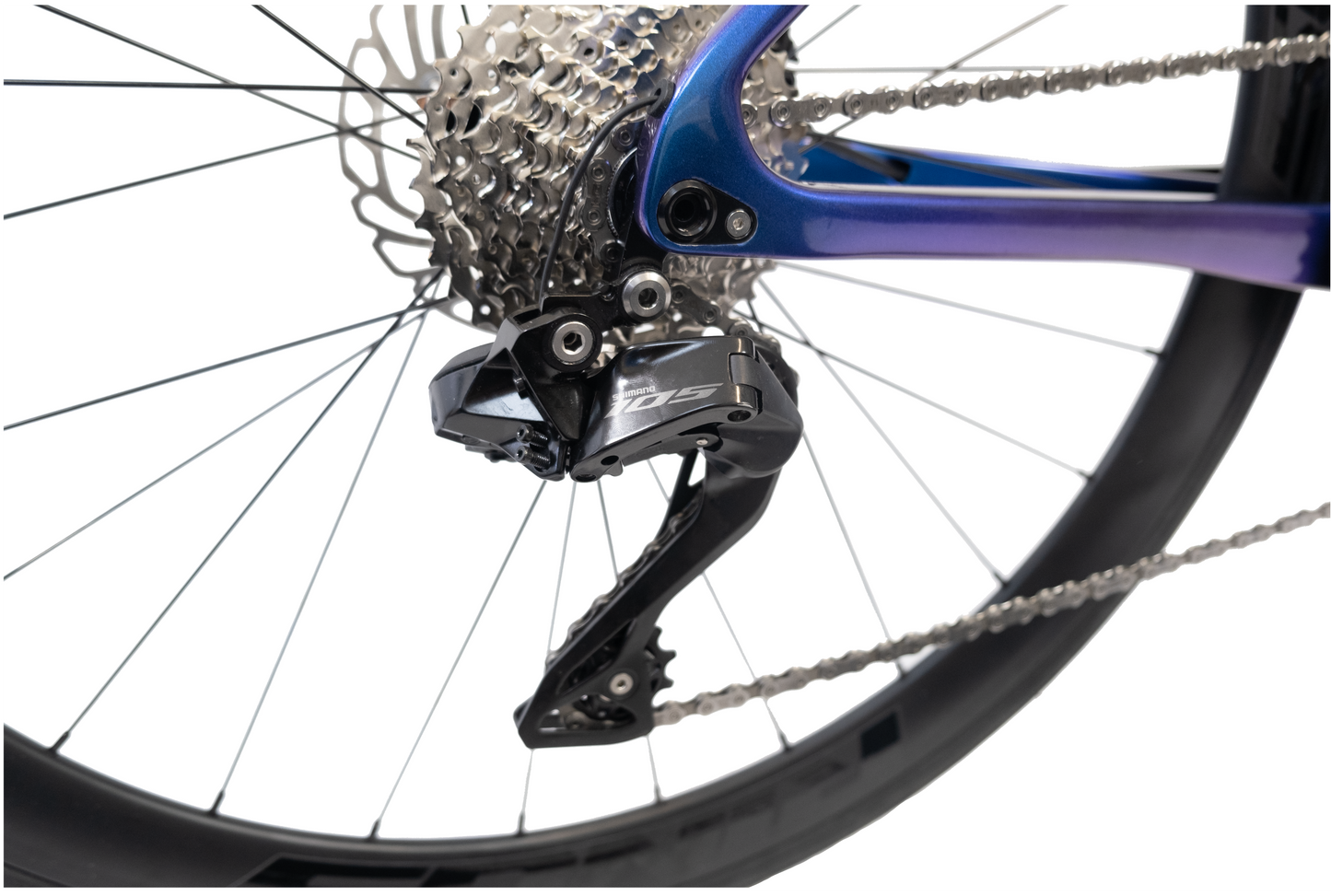 RINOS karbon országúti kerékpár Odin 6.0 700C Shimano 105 Di2 R7150, 24 sebesség