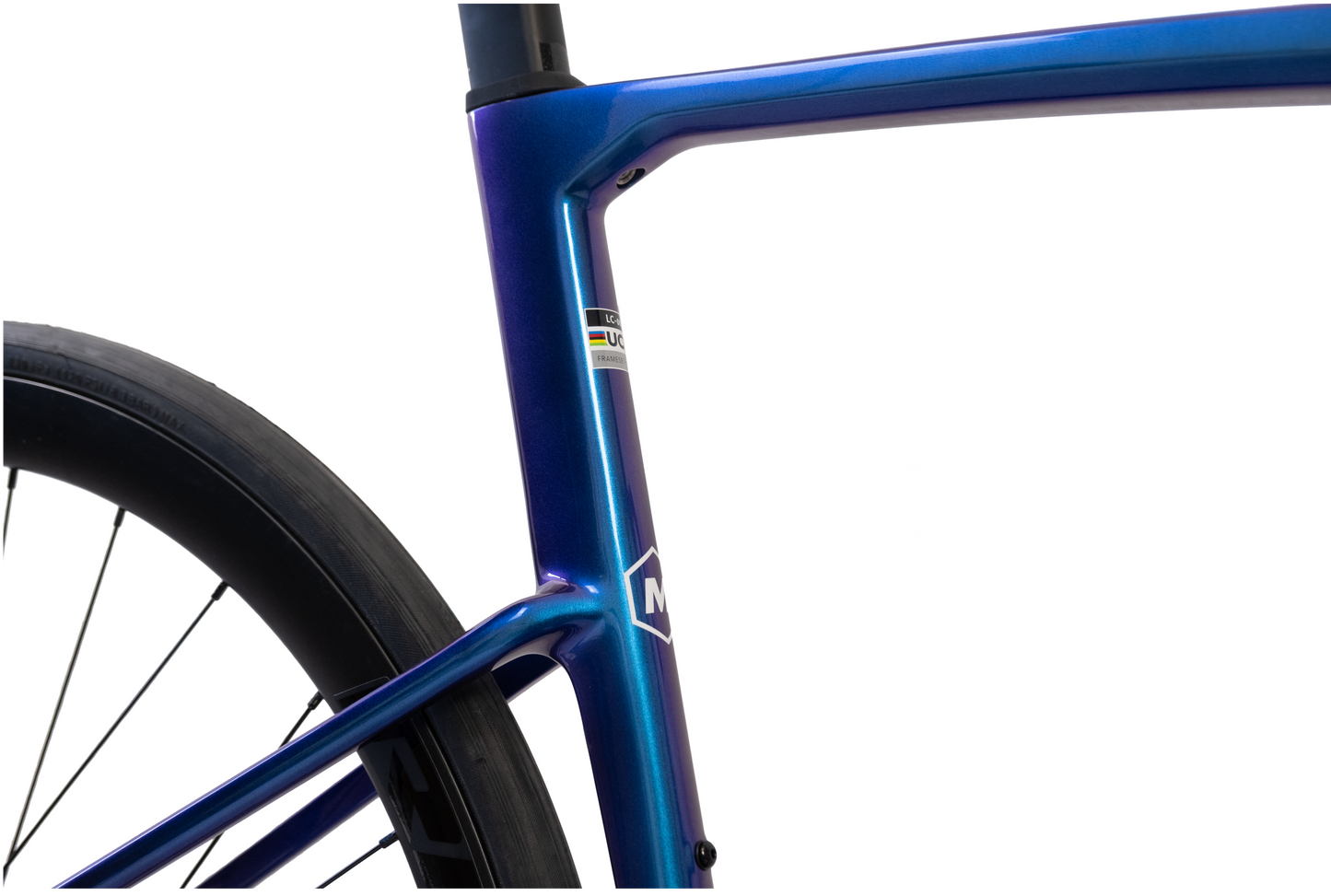 RINOS karbon országúti kerékpár Odin 6.0 700C Shimano 105 Di2 R7150, 24 sebesség